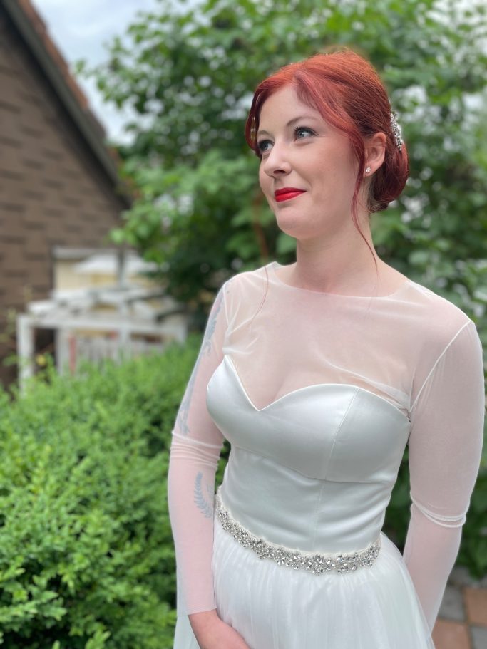 Brautstyling rote Haare natürlich Brautstyling rote Haare natürliches Make-up Hochzeit